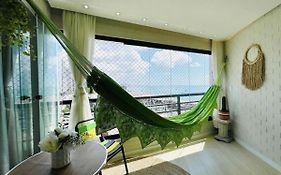 Flat Luxuoso Alto Padrao Frente Mar com 2 suites no Iate Plaza